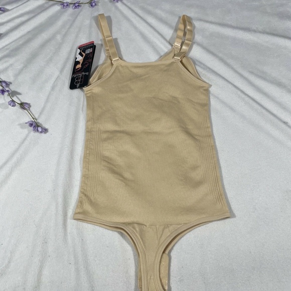 NWT Body‎ Beautiful [ S/M ] Shape Thong Bodysuit with Adjustable Straps - Picture 6 of 12